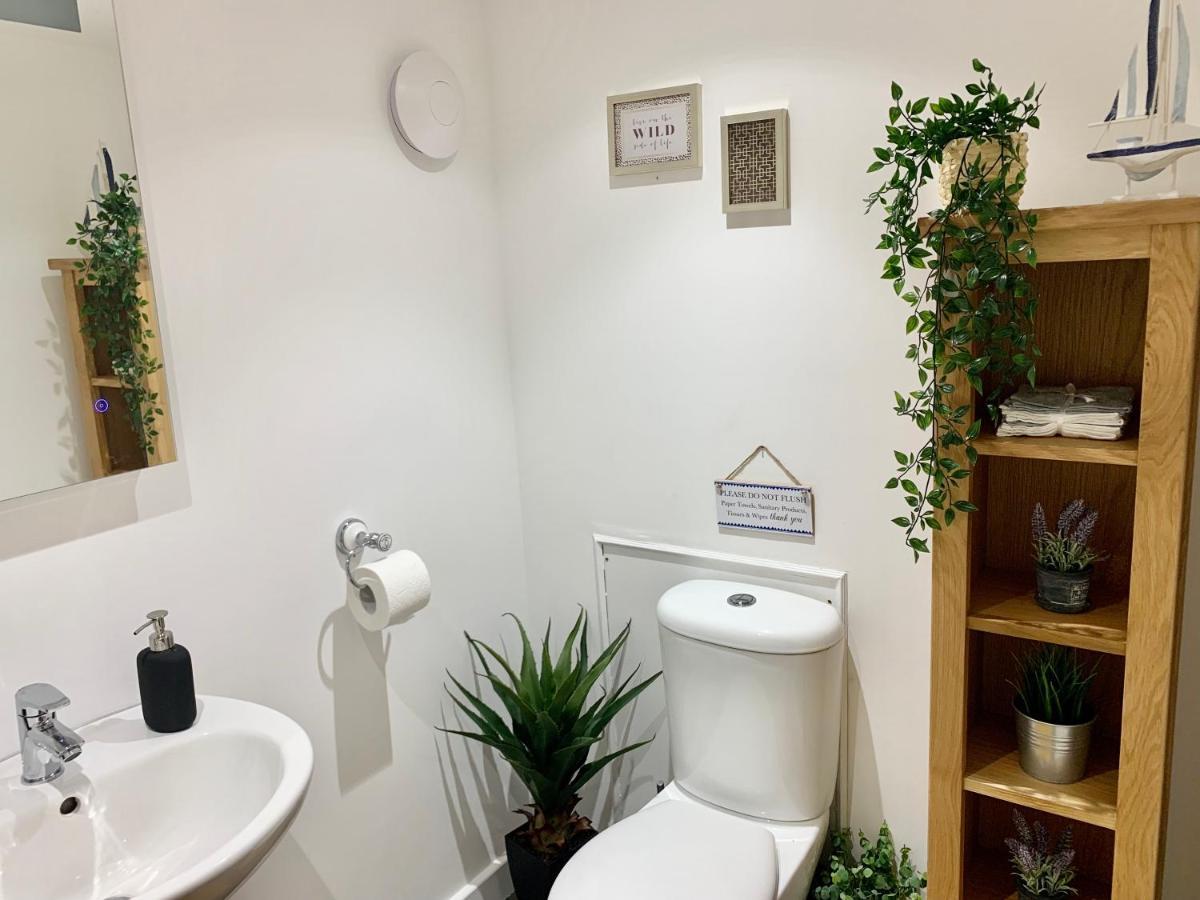 Number 57 - Self Check-In, Self-Catering Apartment For East Midlands Airport Kegworth Exterior photo